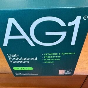 AG1 Daily Foundational Nutrition Box - Dark Green